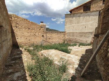 Residential land for sale in Calle Castillo 31