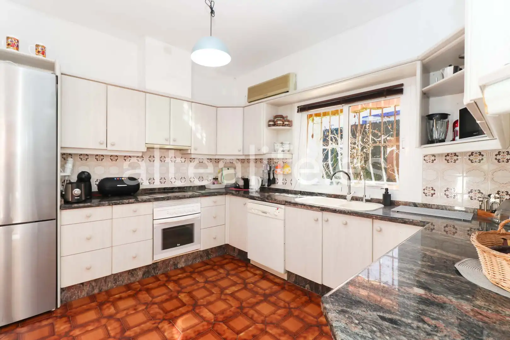Kitchen of Houses for sale in L'Alfàs del Pi  with Air Conditioner, Heating and Private garden