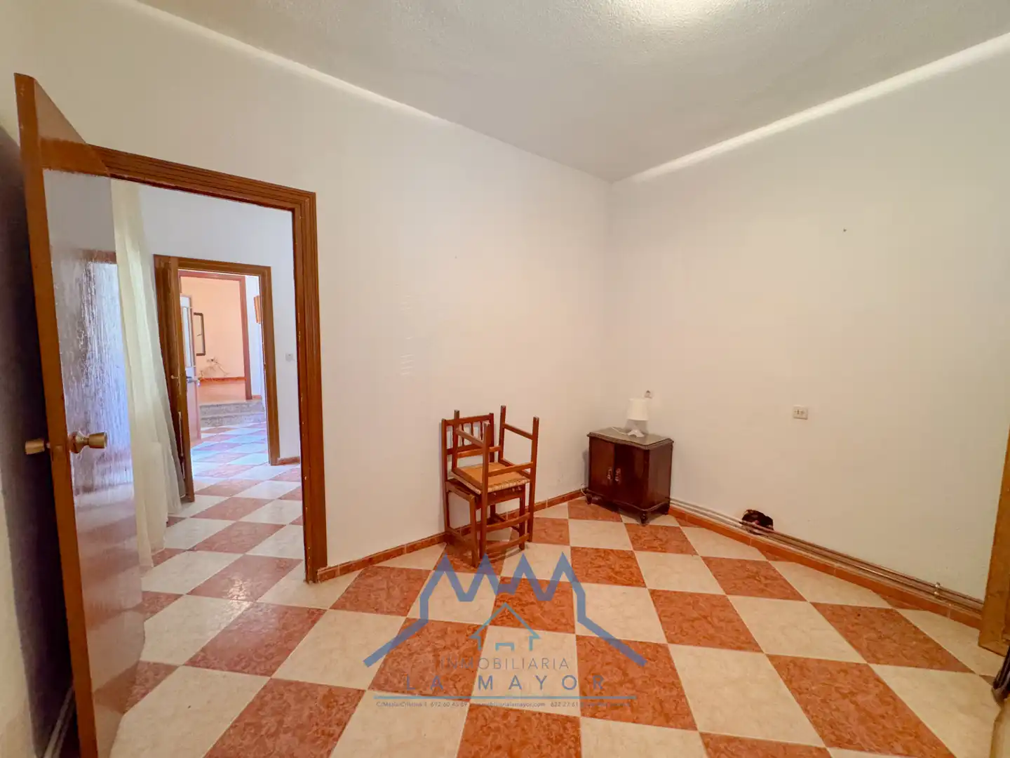 Einfamilien-Reihenhaus zum Verkauf in Malagón mit Heizung, Terrasse und Abstellraum