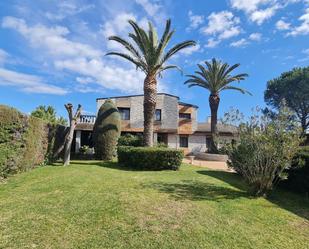 Vista exterior de Casa o xalet en venda en Escalona amb Aire condicionat, Calefacció i Jardí privat