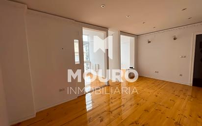 Living room of Study for sale in Santander