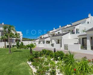 Exterior view of Flat for sale in Estepona  with Air Conditioner and Terrace