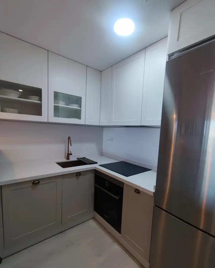 Cocina de Piso de alquiler en Almería con Aire acondicionado, Calefacción y Jardín privado