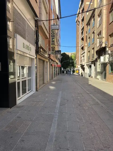 Gewerbefläche zur Miete in Calle Santa Ana