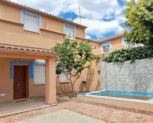 Single-family semi-detached to rent in Calle Cardenal Portocarrero, El Brillante -El Naranjo - El Tablero
