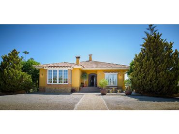 Villa zum Verkauf in Vera Ciudad