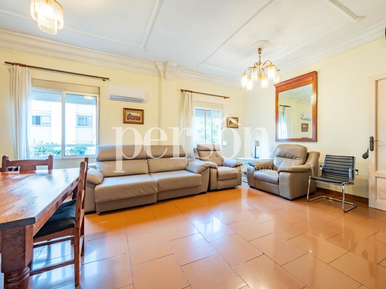 Living room of Flat for sale in  Valencia Capital  with Air Conditioner and Heating