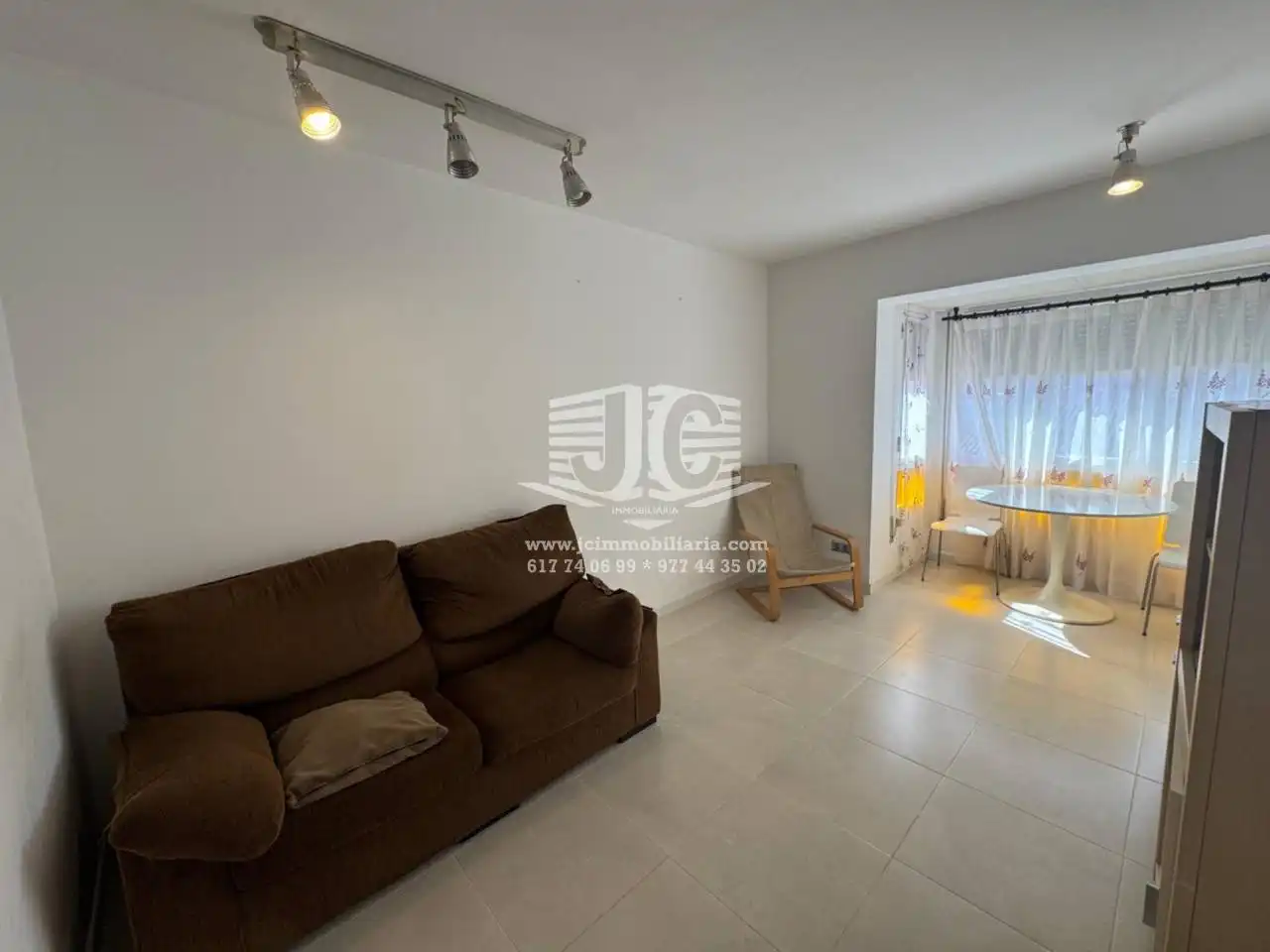 Sala de estar de Piso en venta en Tortosa con Aire acondicionado y Amueblado