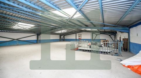 Foto 3 von Fabrikhallen zur Miete in Calle Amsterdam, Pintores - Ferial, Parla