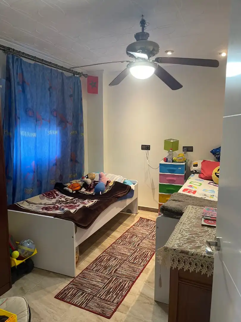 Habitación de Piso en venta en Granada con Aire acondicionado