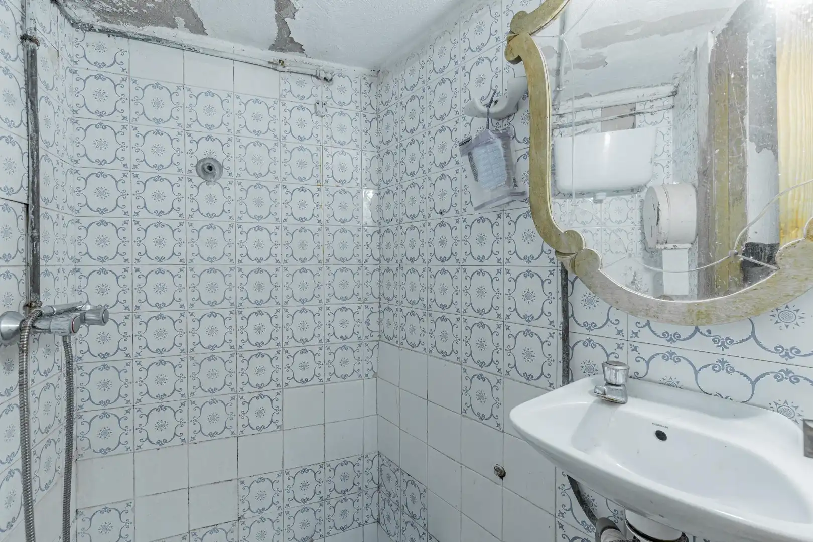 Badezimmer von Geschaftsraum zum Verkauf in Calvià mit Klimaanlage, Terrasse und Möbliert