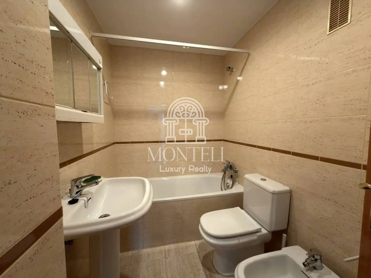 Piso con piscina en venta en Calle Caleruega, imagen 27