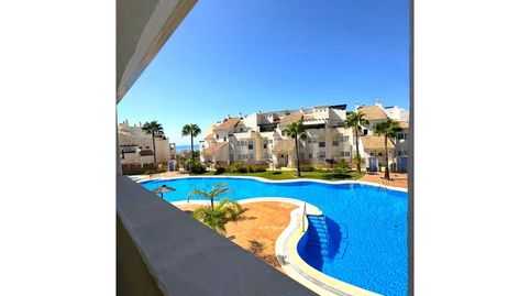 ÁTICO DÚPLEX EN VENTA  220 M  3 TERRAZAS  SOLÁRIUM PRIVADO  GARAJE Y TRASTEROS.