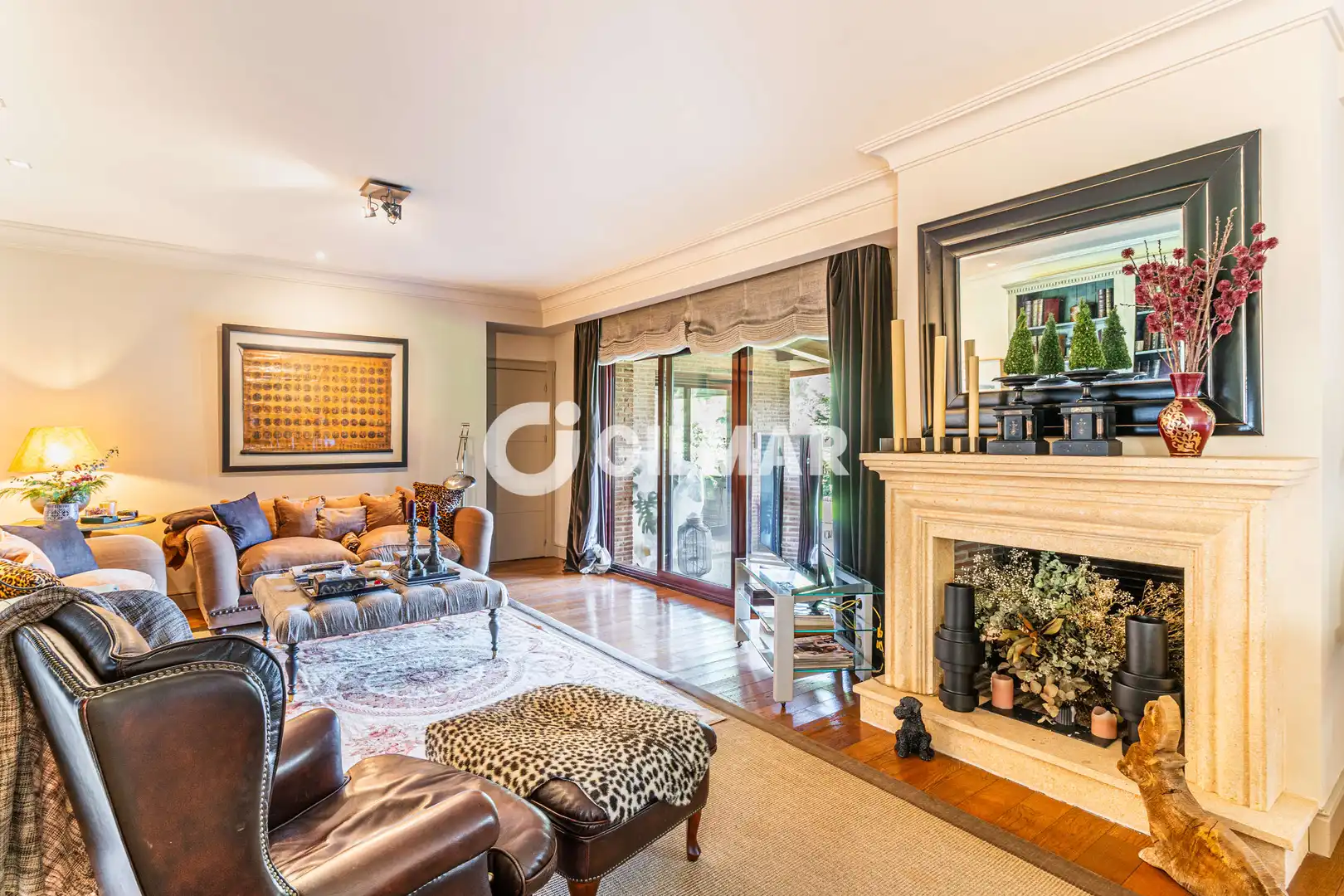 Chalet con piscina en venta en Zona Monte El Pilar, imagen 10
