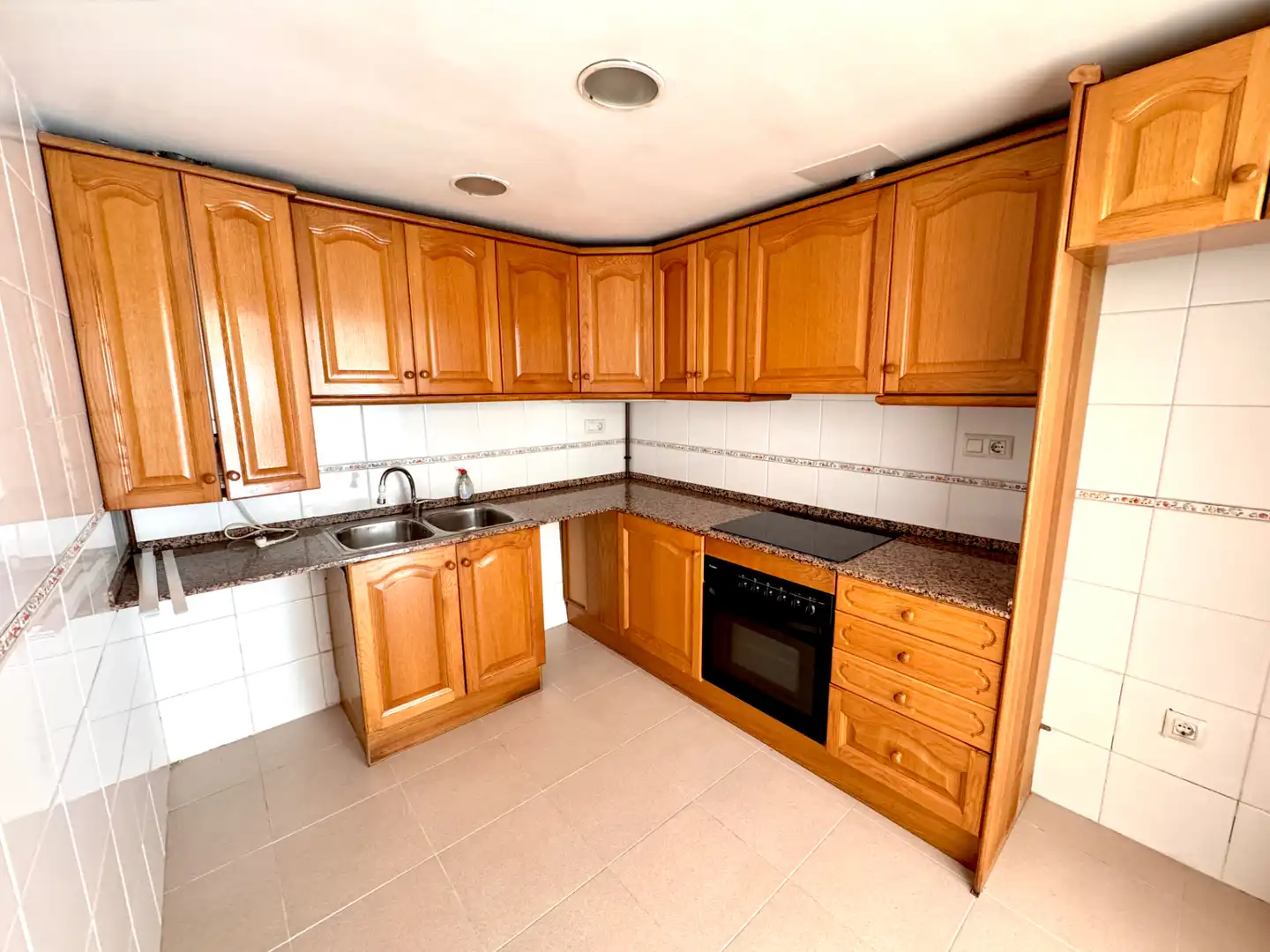 Cocina de Piso en venta en Arenys de Munt con Aire acondicionado, Calefacción y Horno