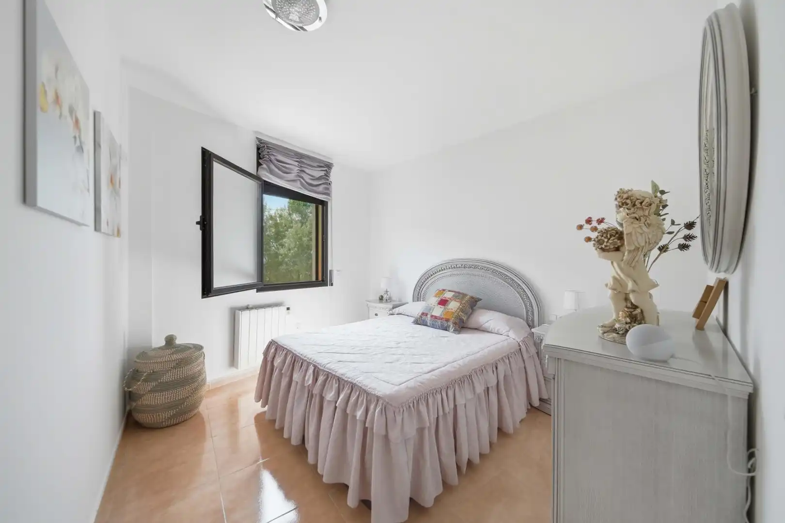 Schlafzimmer von Wohnungen zum Verkauf in Vilajuïga