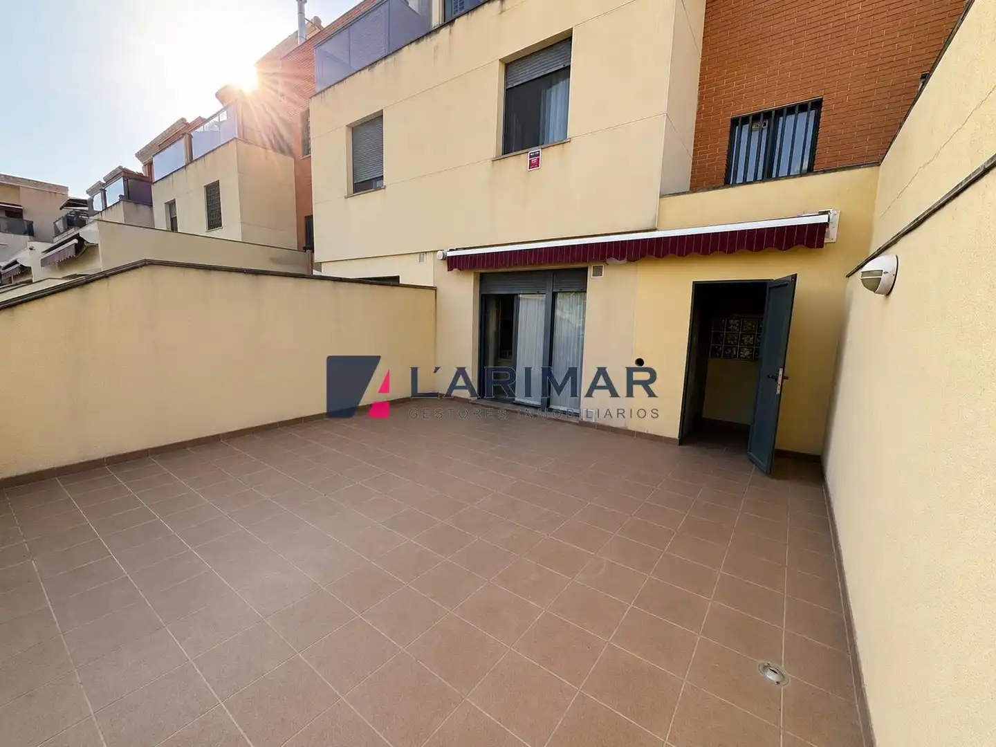 Terrassa de Casa adosada de lloguer en Alicante / Alacant amb Aire condicionat, Calefacció i Jardí privat