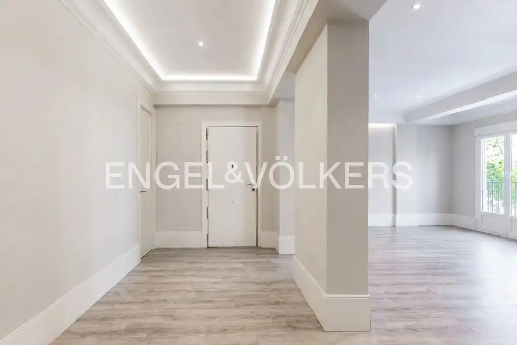 Flat for sale in Retiro