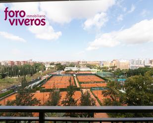 Exterior view of Flat for sale in  Valencia Capital  with Air Conditioner and Terrace