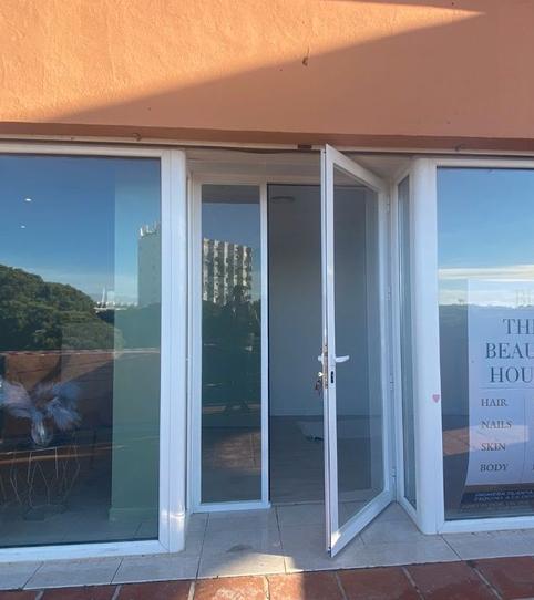 Photo 2 of Premises for rent in Calle Mérida de Jarales, 4, Calahonda, Mijas