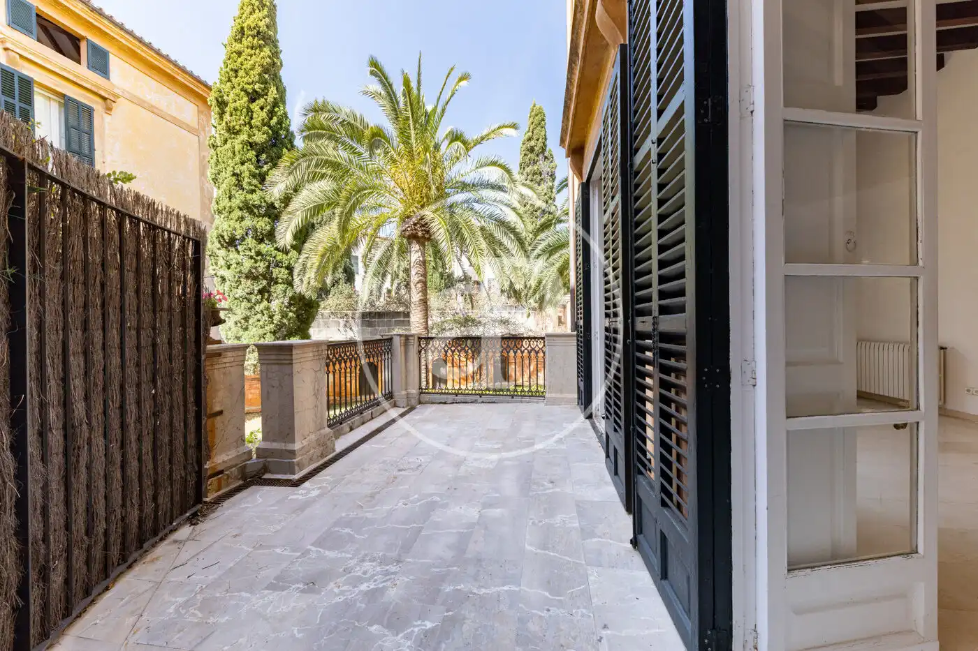 Terraza de Piso en venta en  Palma de Mallorca con Calefacción, Jardín privado y Terraza