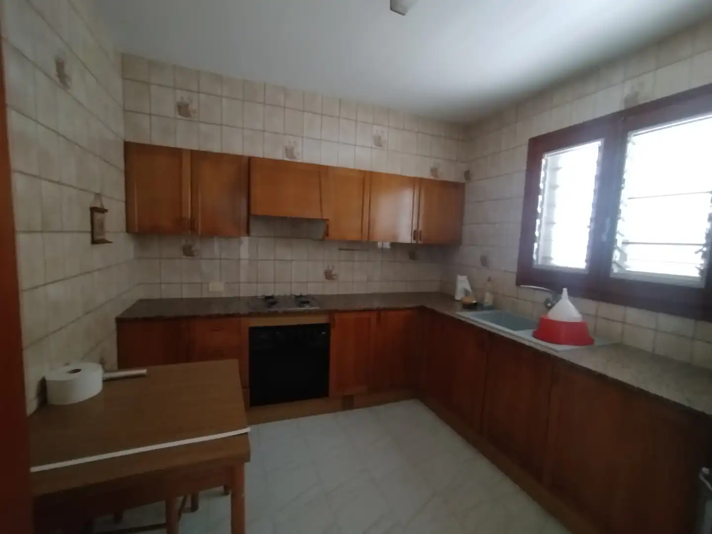 Cuina de Casa adosada en venda en Benicasim / Benicàssim amb Terrassa, Moblat i Forn