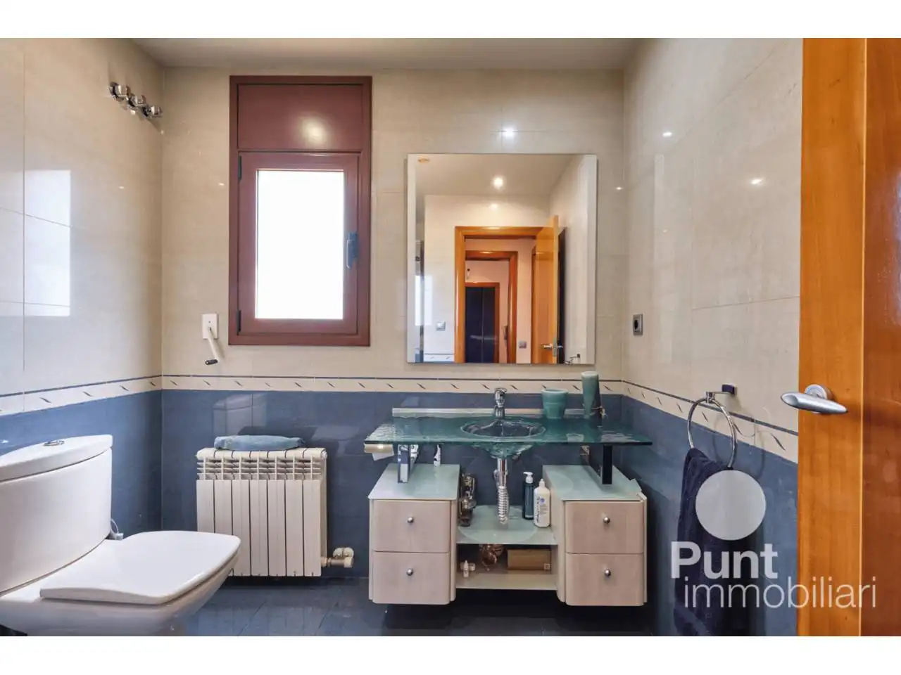 Bany de Casa o xalet en venda en Premià de Dalt amb Aire condicionat, Calefacció i Jardí privat