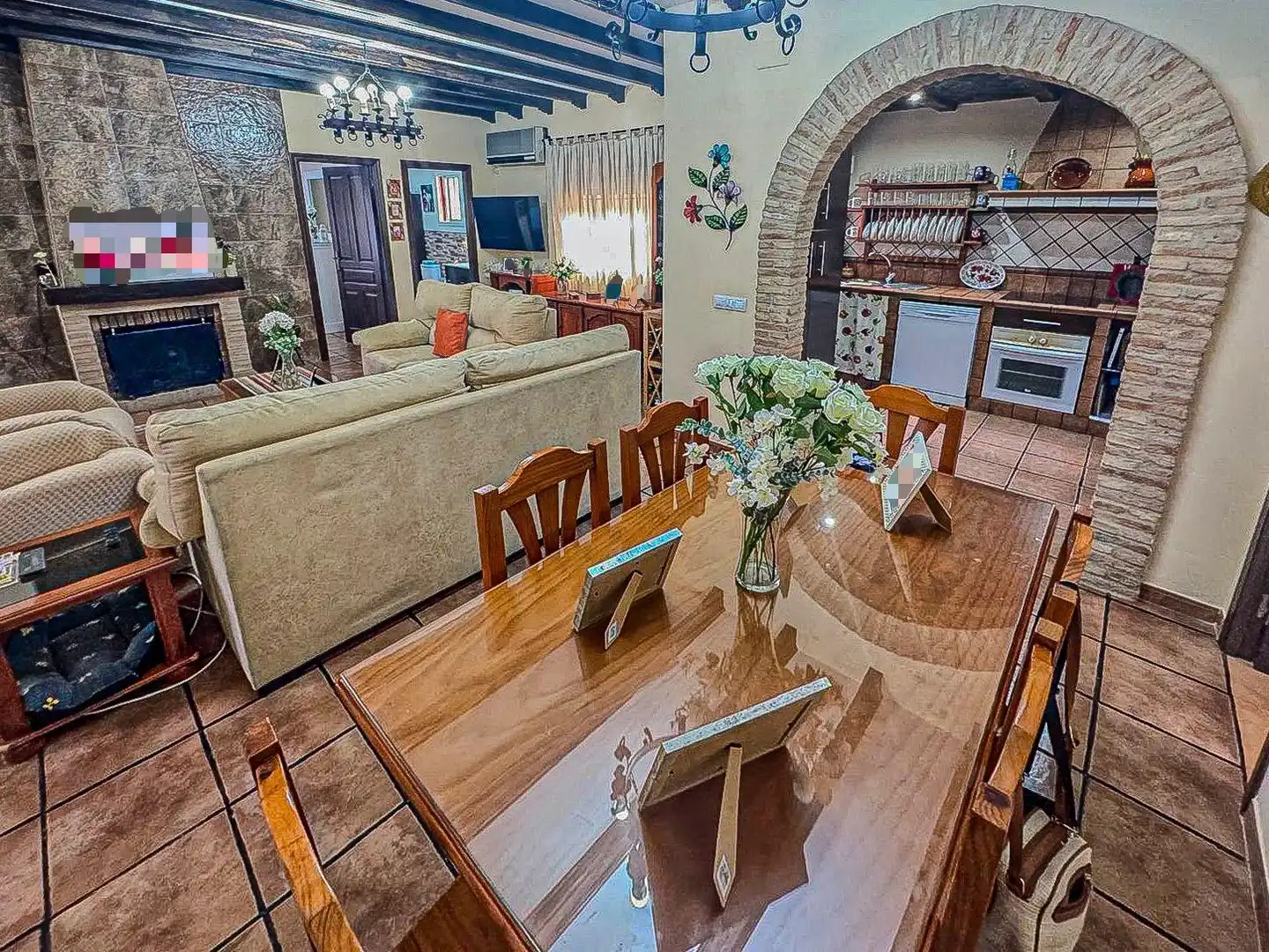 Comedor de Casa o chalet en venta en Dos Hermanas con Aire acondicionado, Jardín privado y Trastero