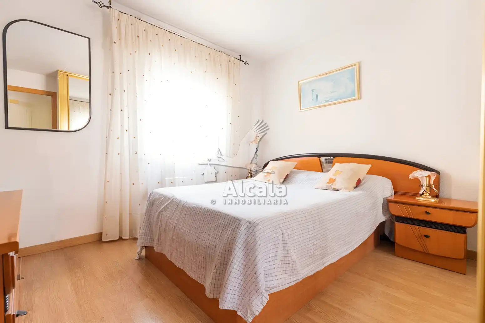 Habitación de Piso en venta en Madrid con Calefacción y Terraza