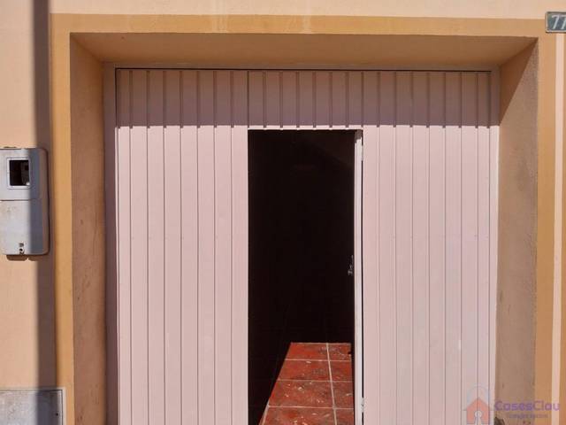 Local comercial en Alquiler en N/A en Plaza Donoso Cortés - Avenida Magdalena