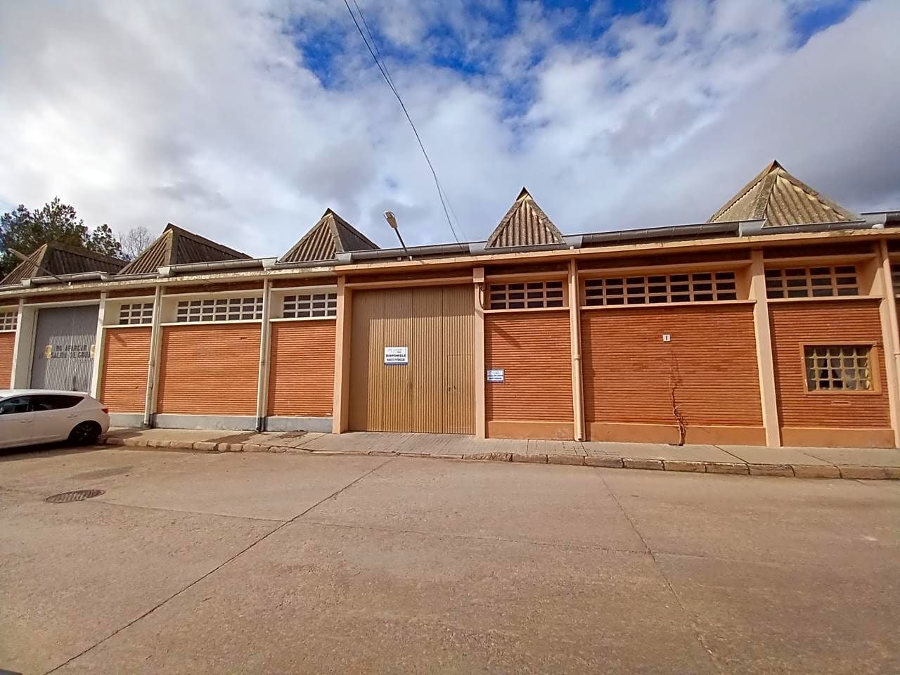 Exterior view of Industrial buildings for sale in Daroca