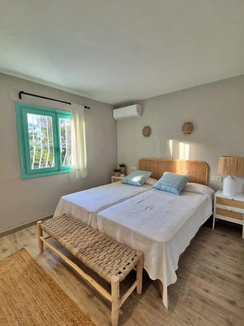 Detached house with pool to rent in Casco Urbano, imagen 11