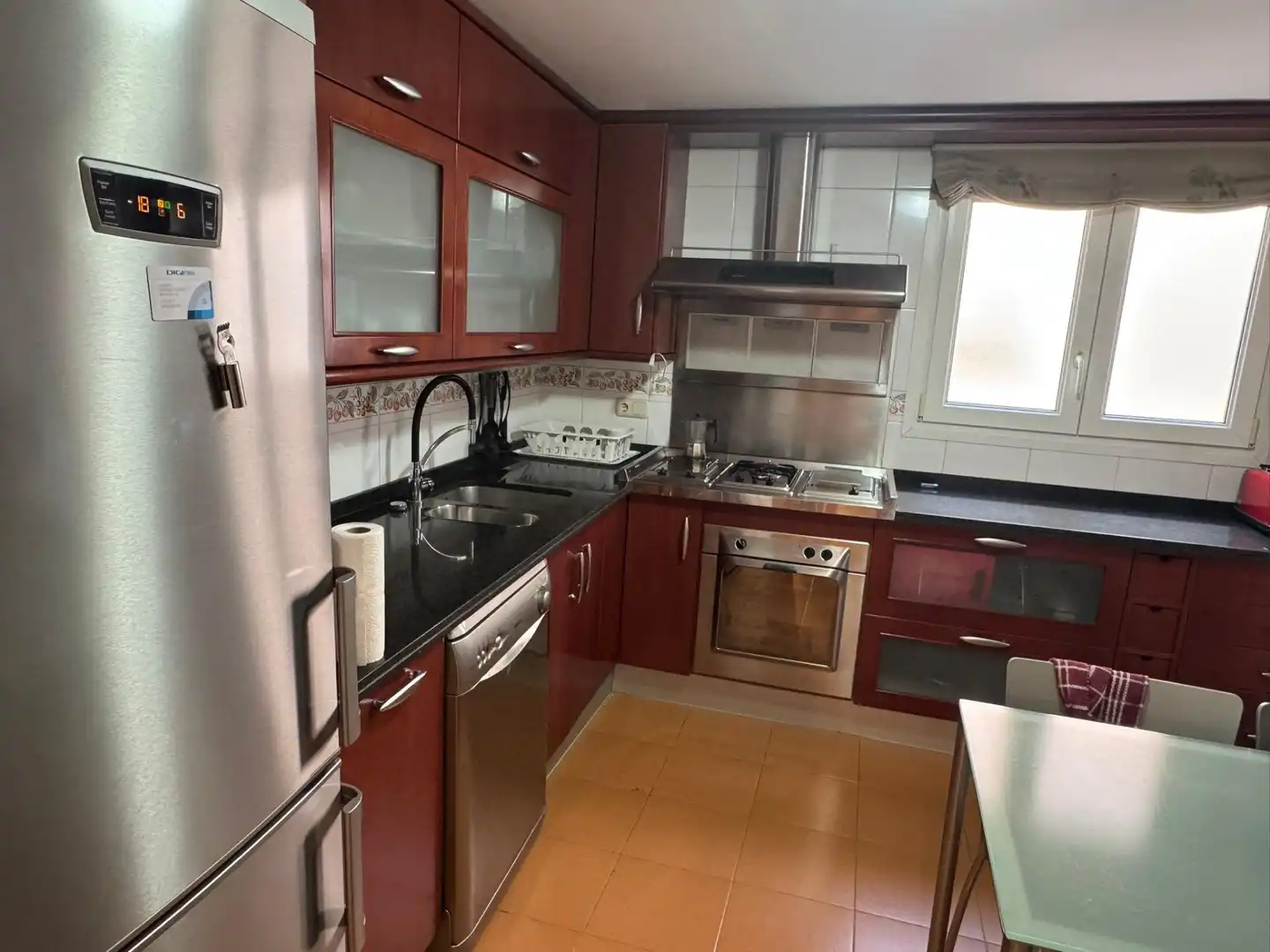Cuina de Pis en venda en Granada amb Aire condicionat, Calefacció i Moblat