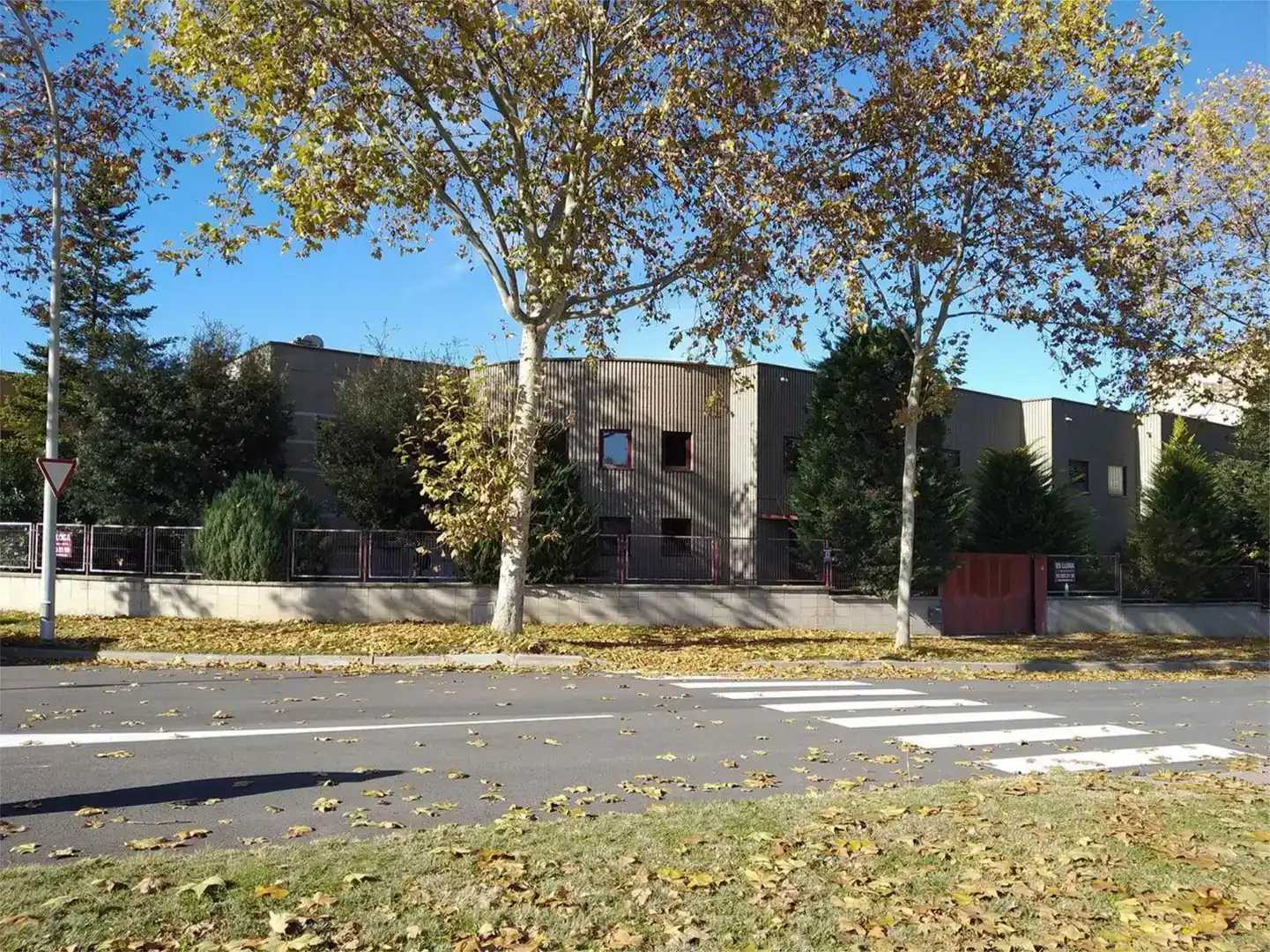 Vista exterior de Nave industrial en venta en Vic