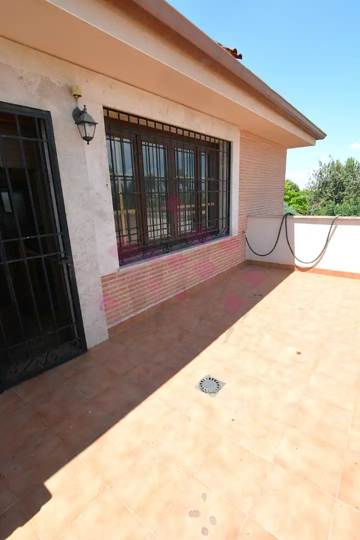 Terrassa de Casa o xalet en venda en Ciudad Real amb Aire condicionat, Calefacció i Jardí privat