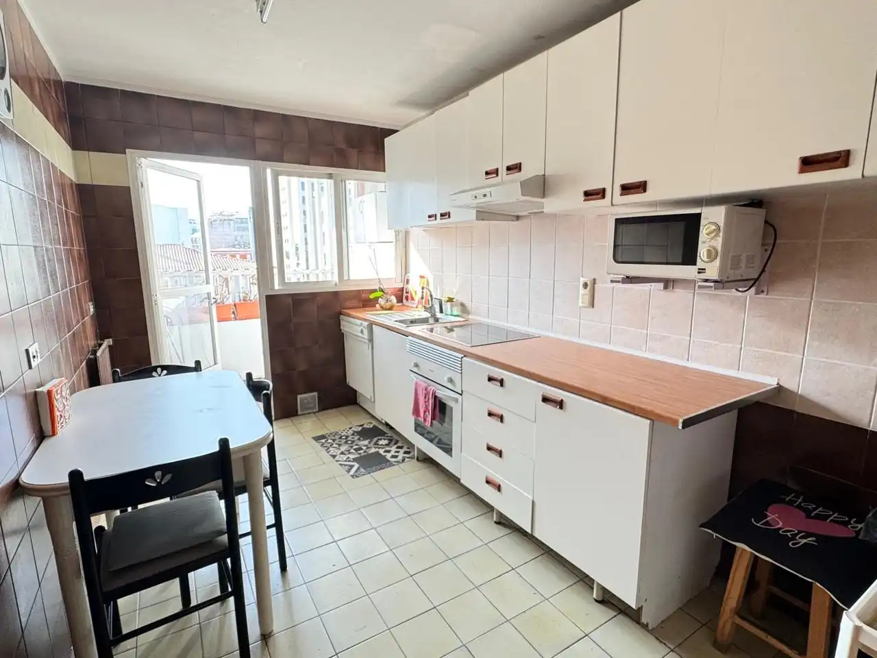Küche von Wohnung zum Verkauf in A Coruña Capital  mit Heizung, Parkett und Terrasse
