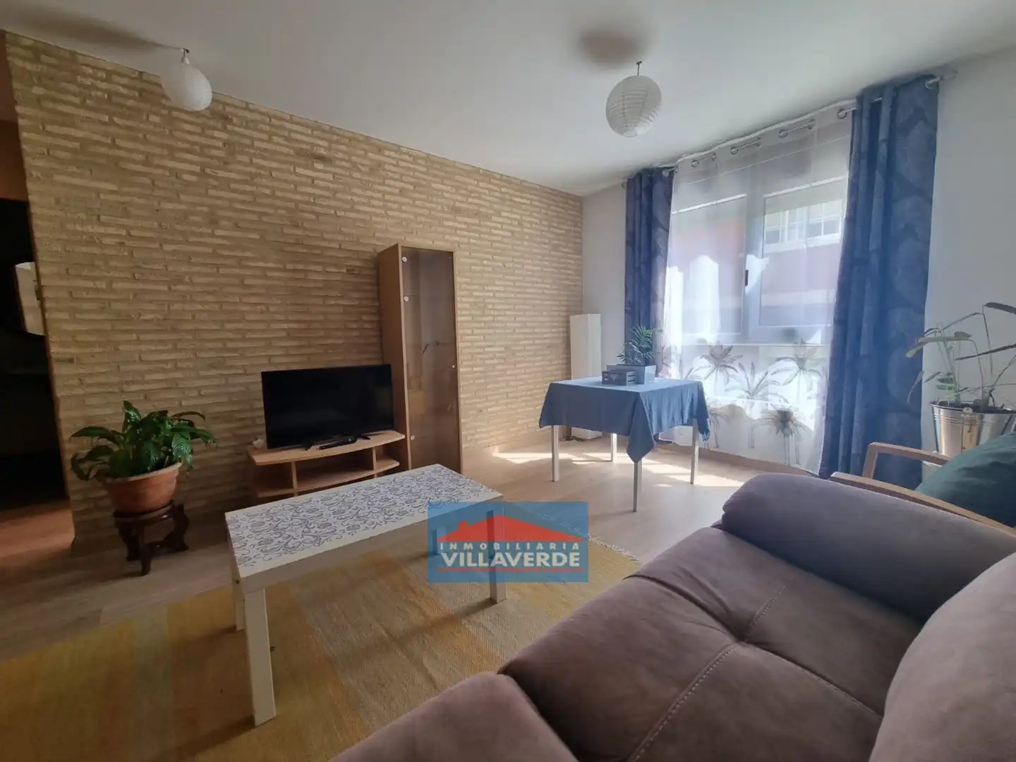 Wohnzimmer von Wohnung zum Verkauf in Cangas  mit Terrasse, Abstellraum und Möbliert