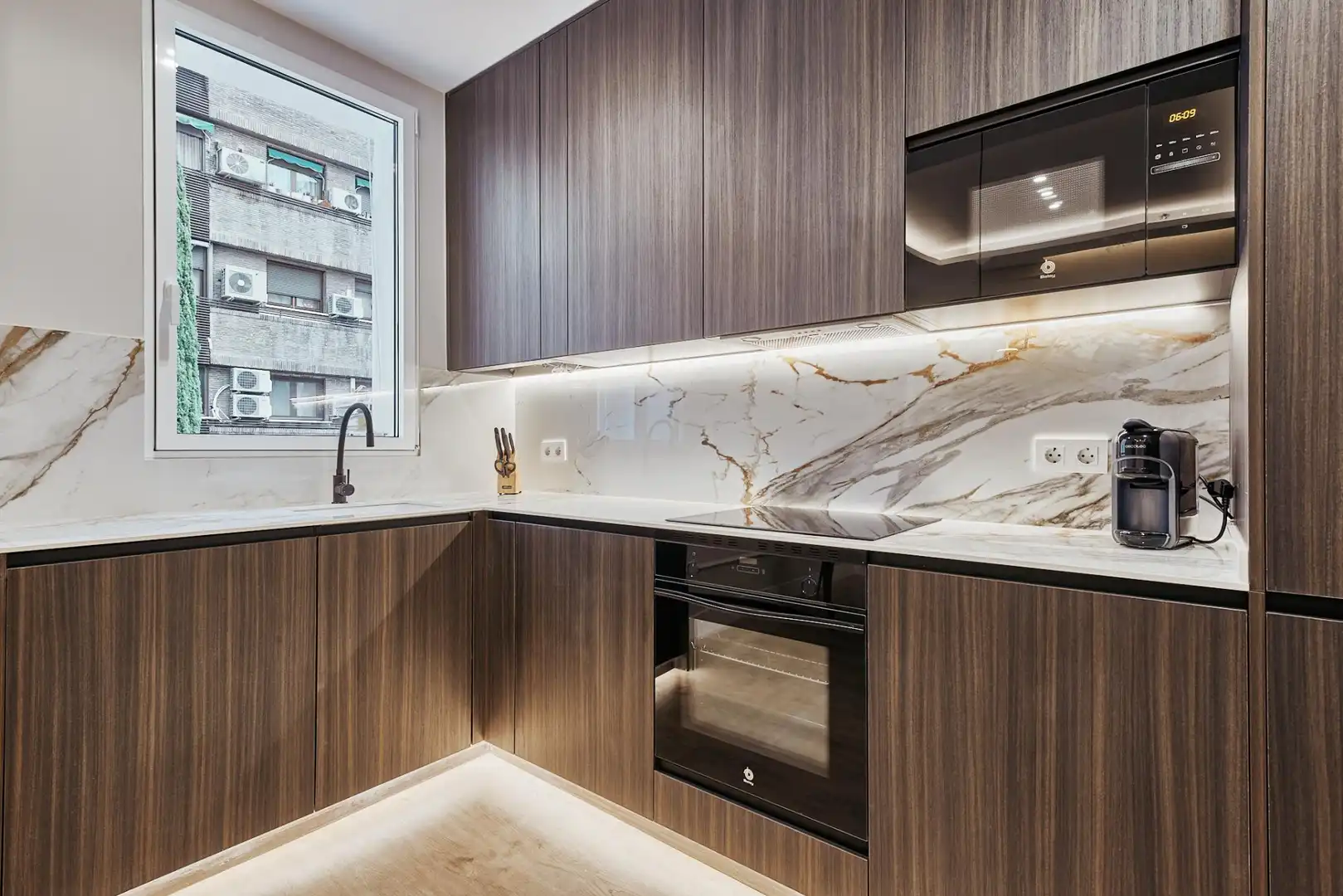 Appartamento con ascensore in vendita a Calle del Príncipe de Vergara, imagen 4