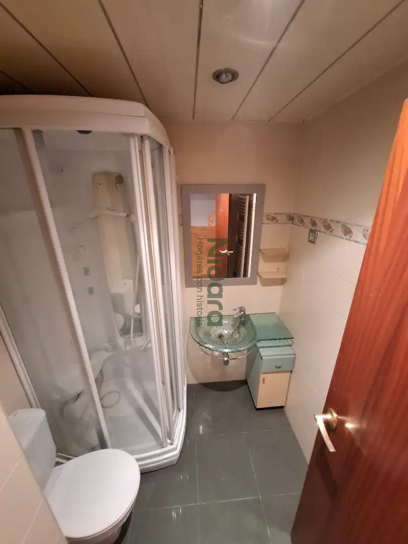 Bathroom of Flat for sale in Mollet del Vallès  with Air Conditioner, Heating and Parquet flooring