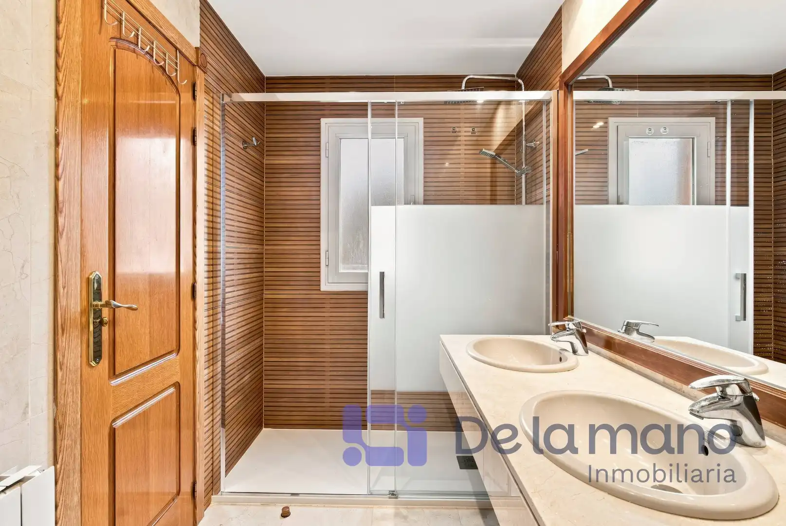 Flat for rent in Avenida TALGO, 89, Aravaca