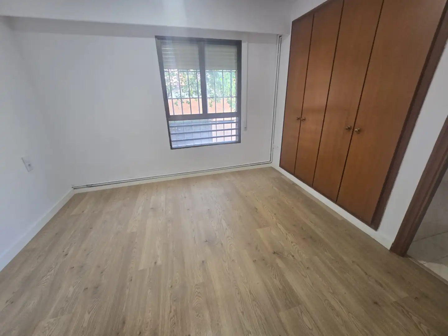 Schlafzimmer von Wohnung zur Miete in Valencia mit Klimaanlage, Heizung und Ofen