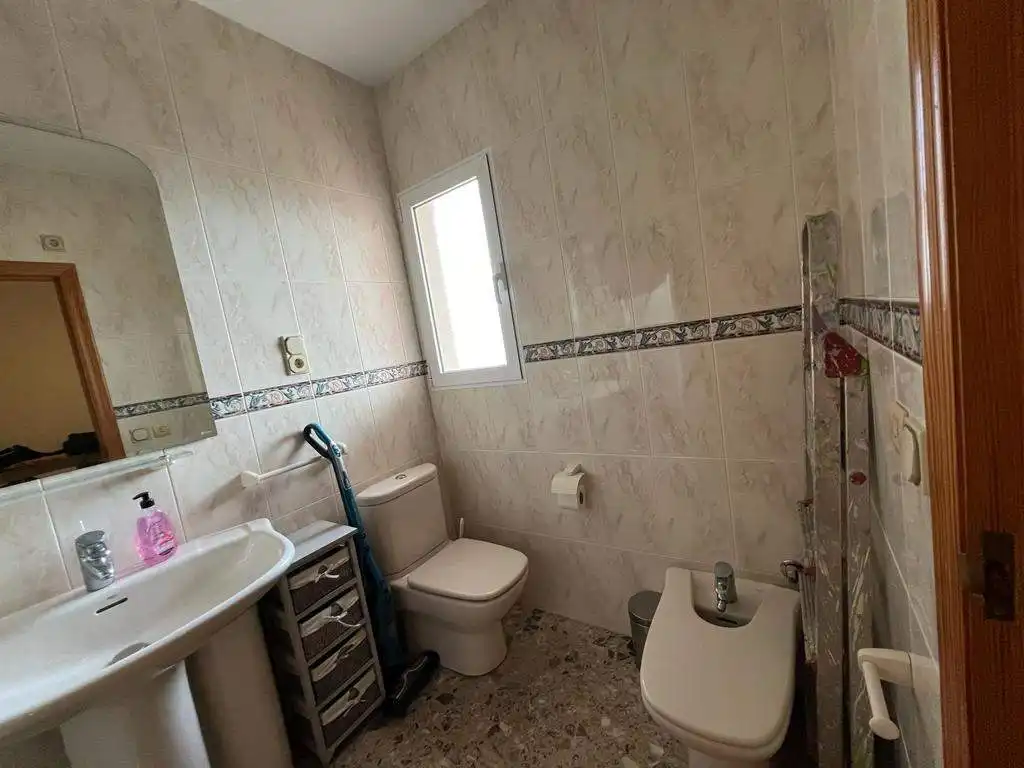 Bany de Casa o xalet en venda en Polop amb Calefacció, Jardí privat i Terrassa