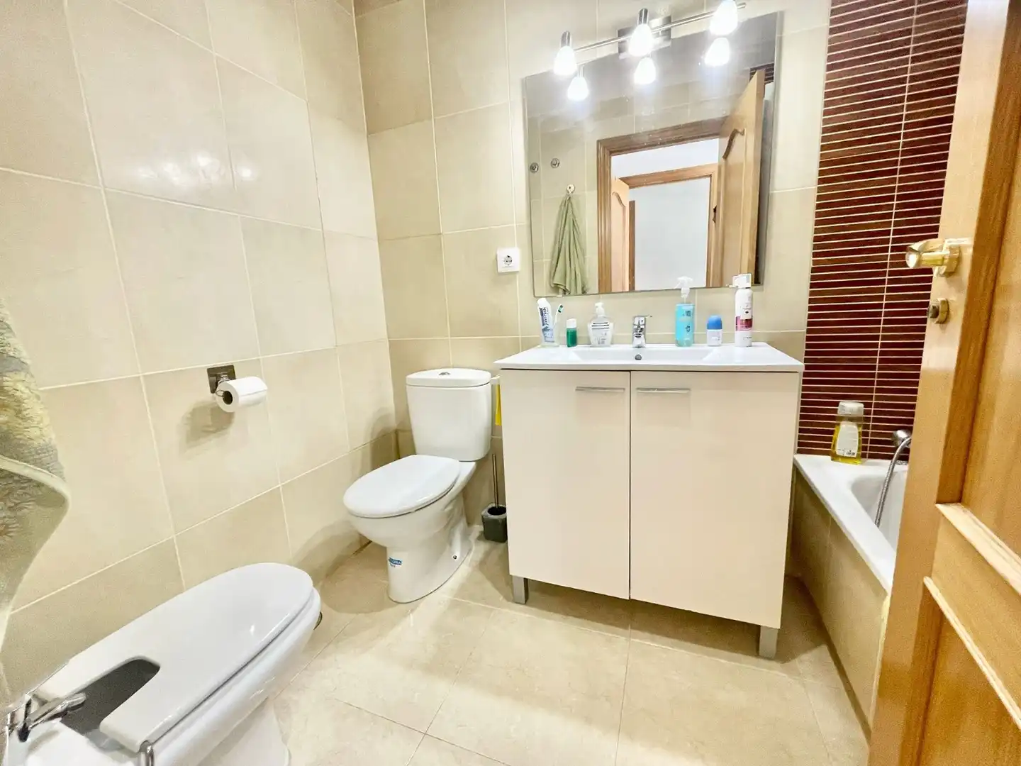 Badezimmer von Wohnungen zur Miete in San Pedro del Pinatar mit Klimaanlage, Schwimmbad und Möbliert