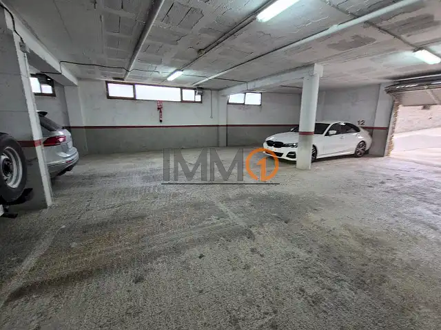 Parking de Piso en venta en Montferrer i Castellbò con Calefacción