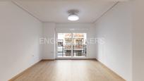 Sala d'estar de Apartament en venda en  Valencia Capital amb Parquet