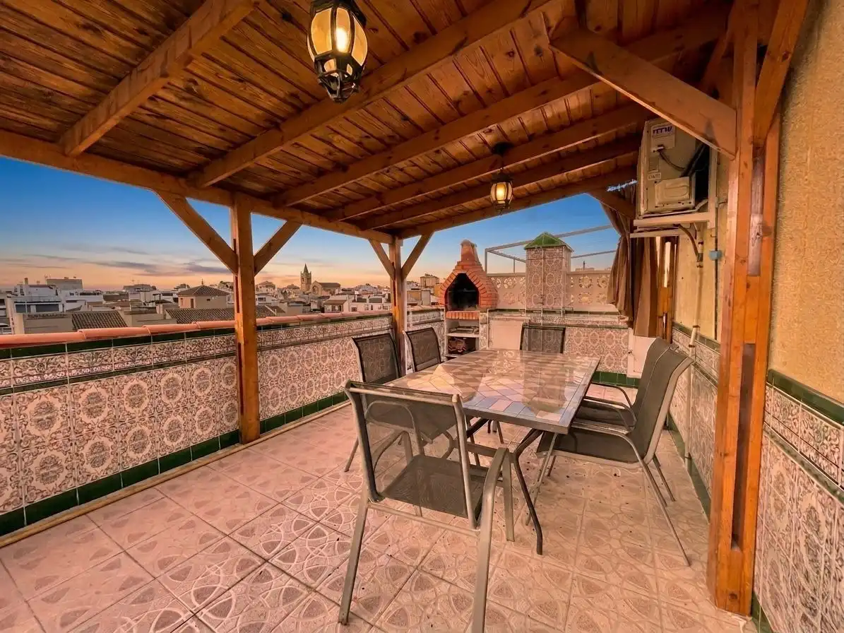 Fotografía del inmueble reportado: 1.170 €/mes — Torrevieja, Torrevieja