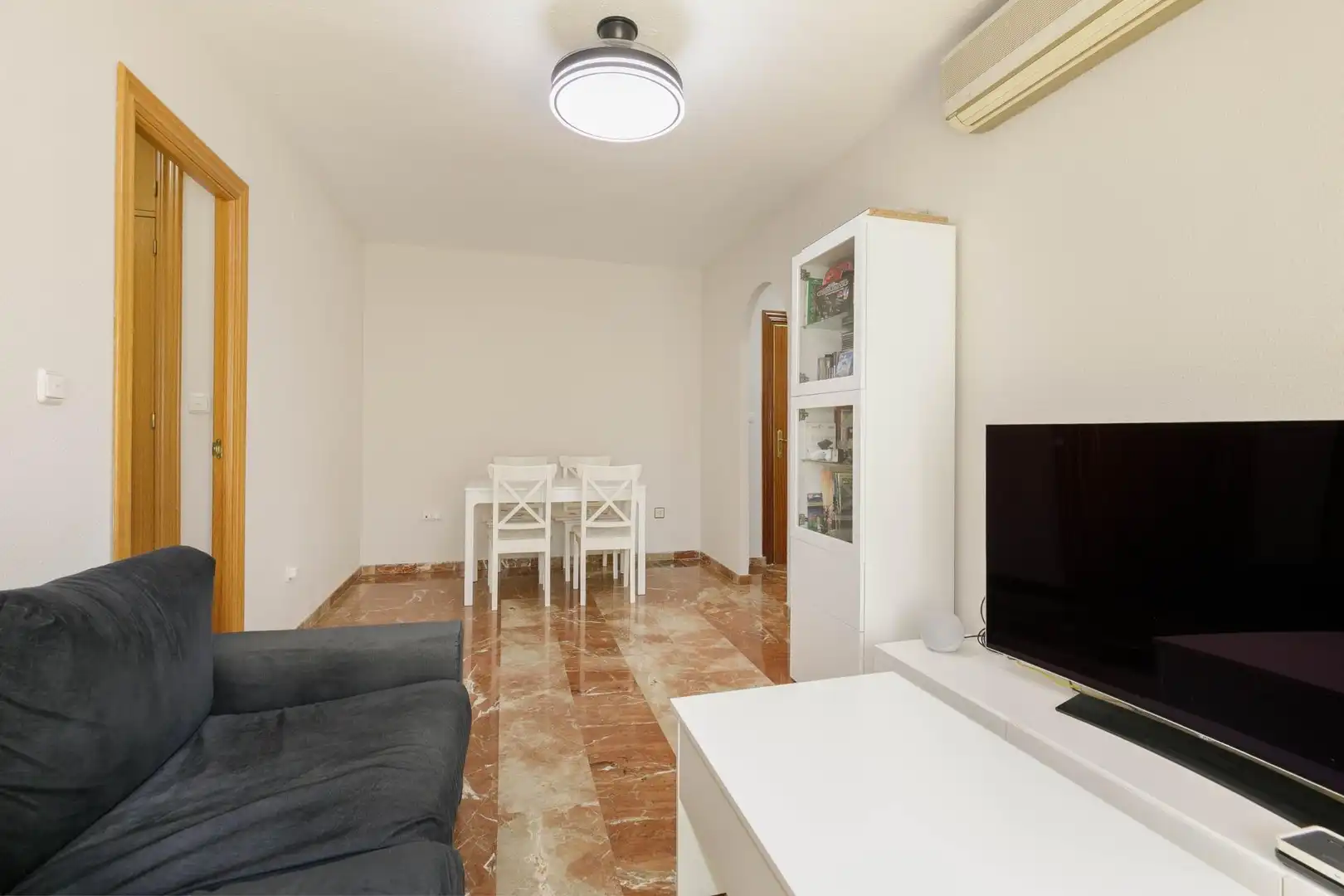 Sala de estar de Piso en venta en Granada con Aire acondicionado, Terraza y Balcón