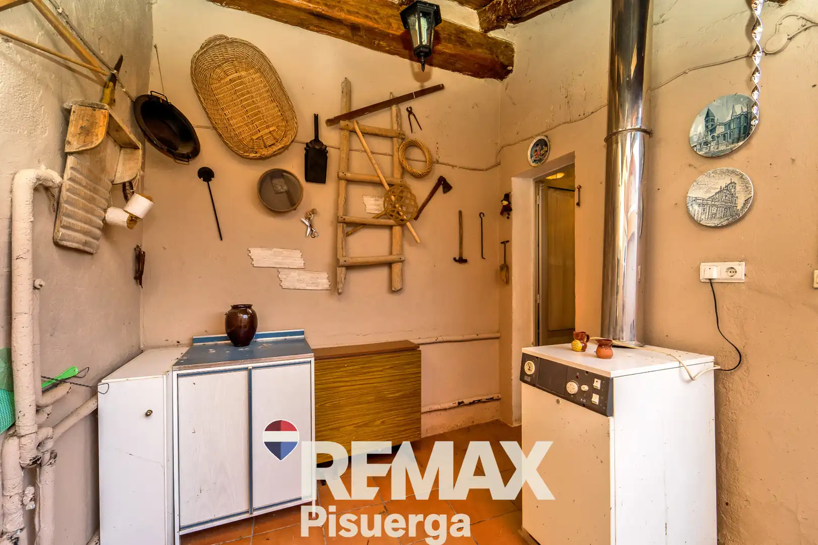 Kitchen of Houses for sale in Valoria la Buena  with Heating and Terrace
