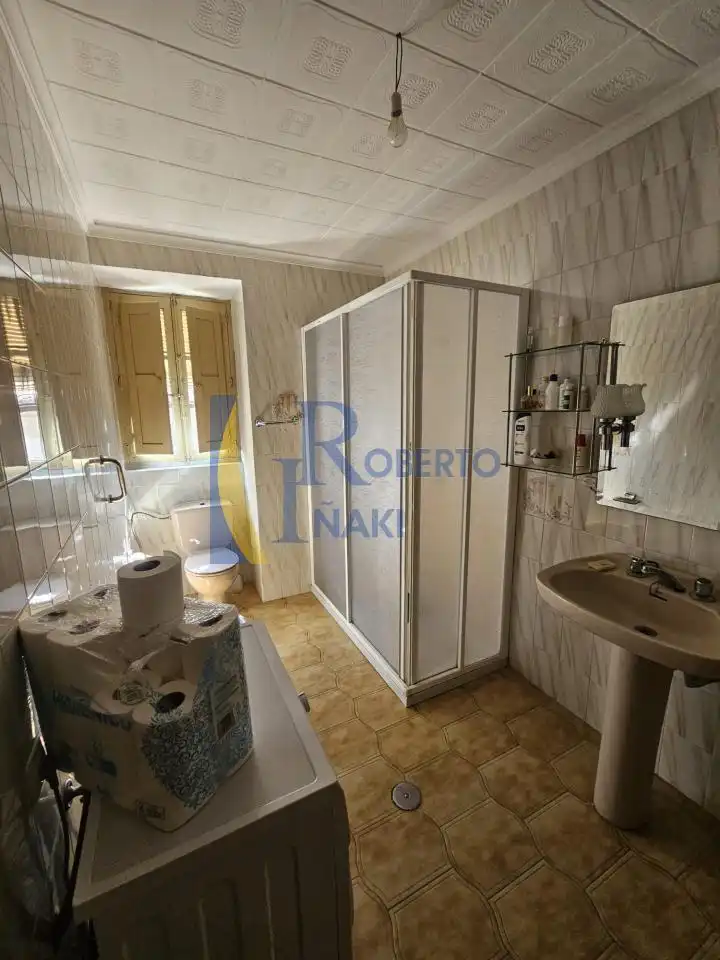 Bany de Casa o xalet en venda en Villabraz amb Jardí privat