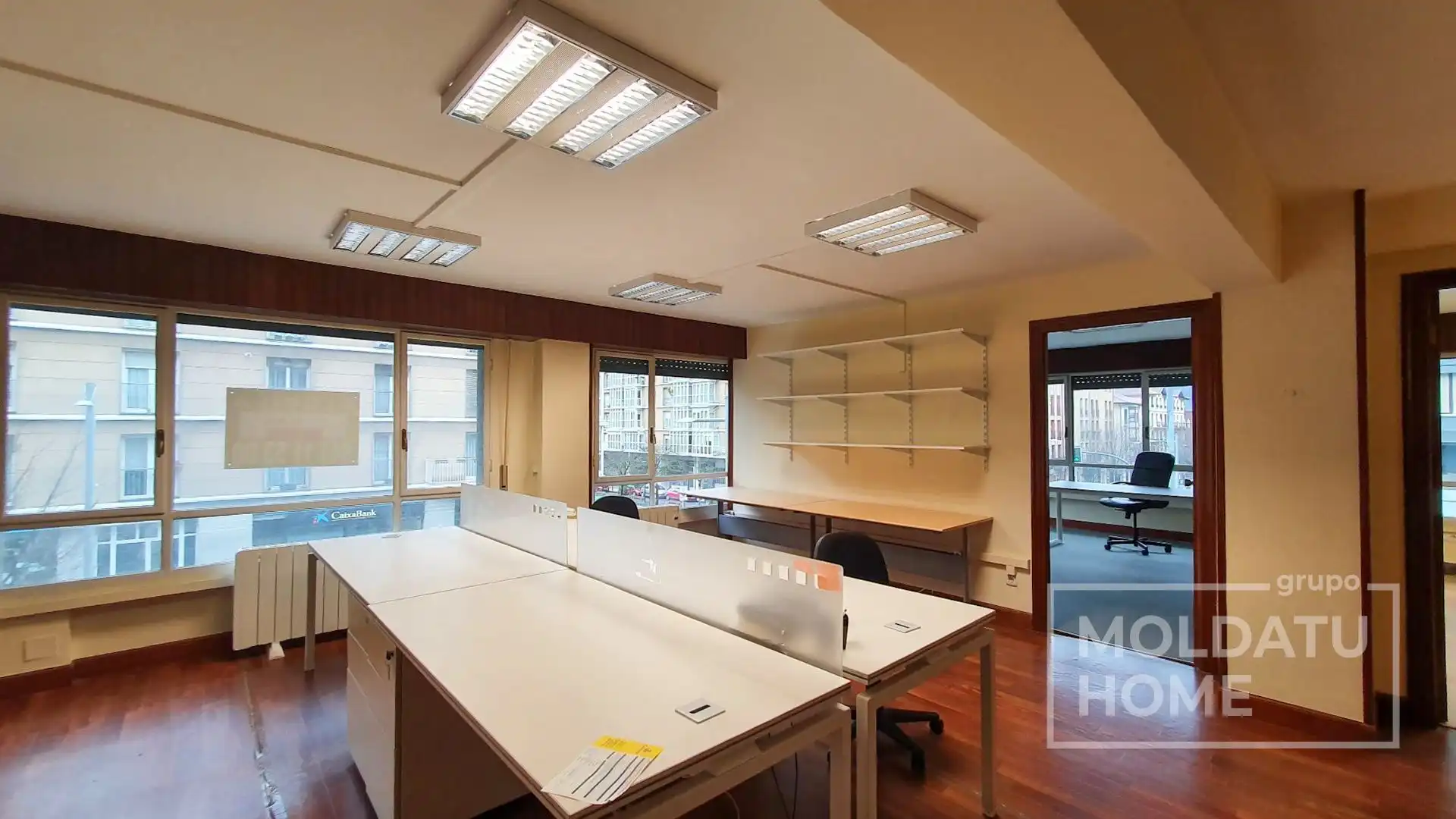 Büro zur Miete in Irun  mit Klimaanlage und Heizung